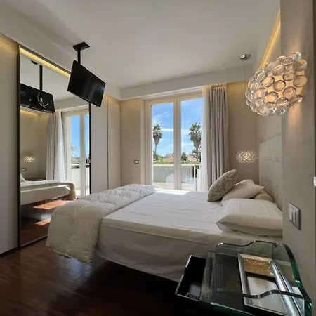 Modern Villa In Marbella דירה
