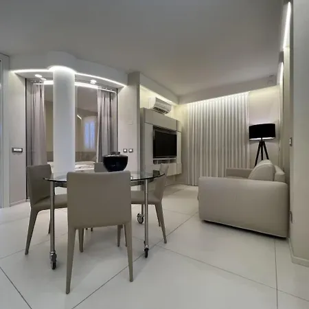Modern Villa In Marbella מארבלה